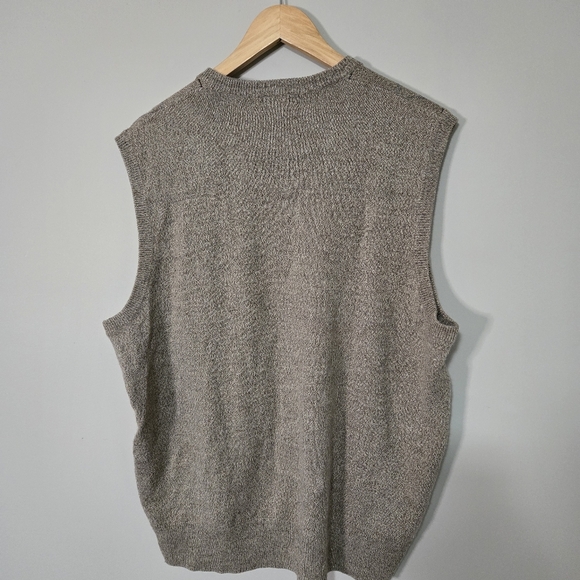 GEOFFREY BEENE mens Large sweater vest beige, Brown  💯 acrylic - Picture 2 of 6